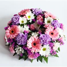 pink and lilac wreath