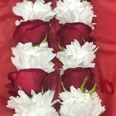 9 Rose Garlands
