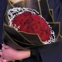 Rose Hand Tie